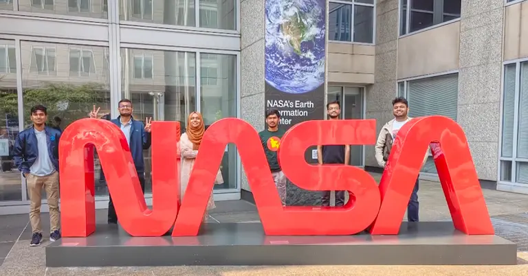 চ্যাম্পিয়ন টিম ভয়েজার্স